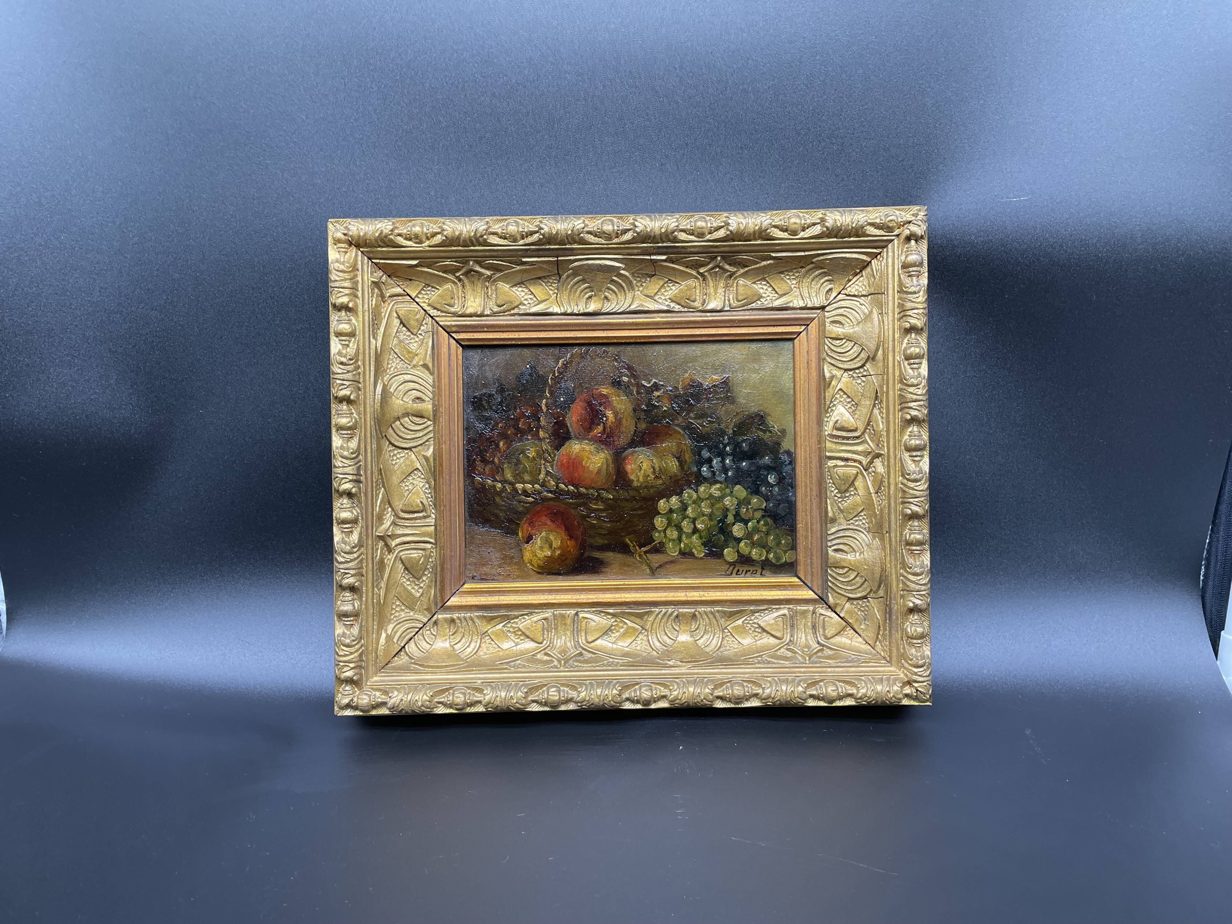 Peinture à l'huile nature morte aux fruits pêches et raisons, panier tressé, signé DURET