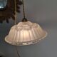 Suspension lustre , luminaire vintage en verre givré