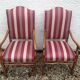 Paire de fauteuils Louis XIII retapissés