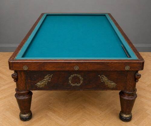 French billiards from the Empire period in mahogany, resting on four legs.