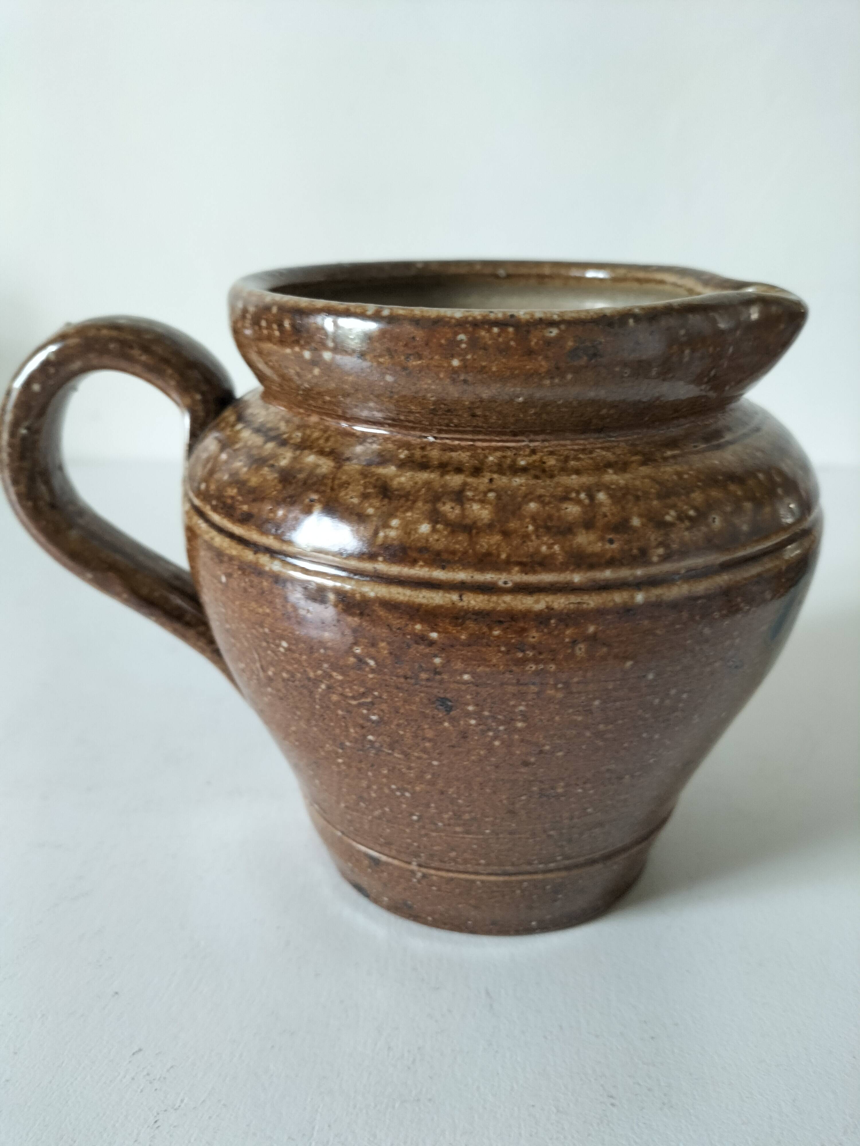 Glazed stoneware jug – hand-painted decoration