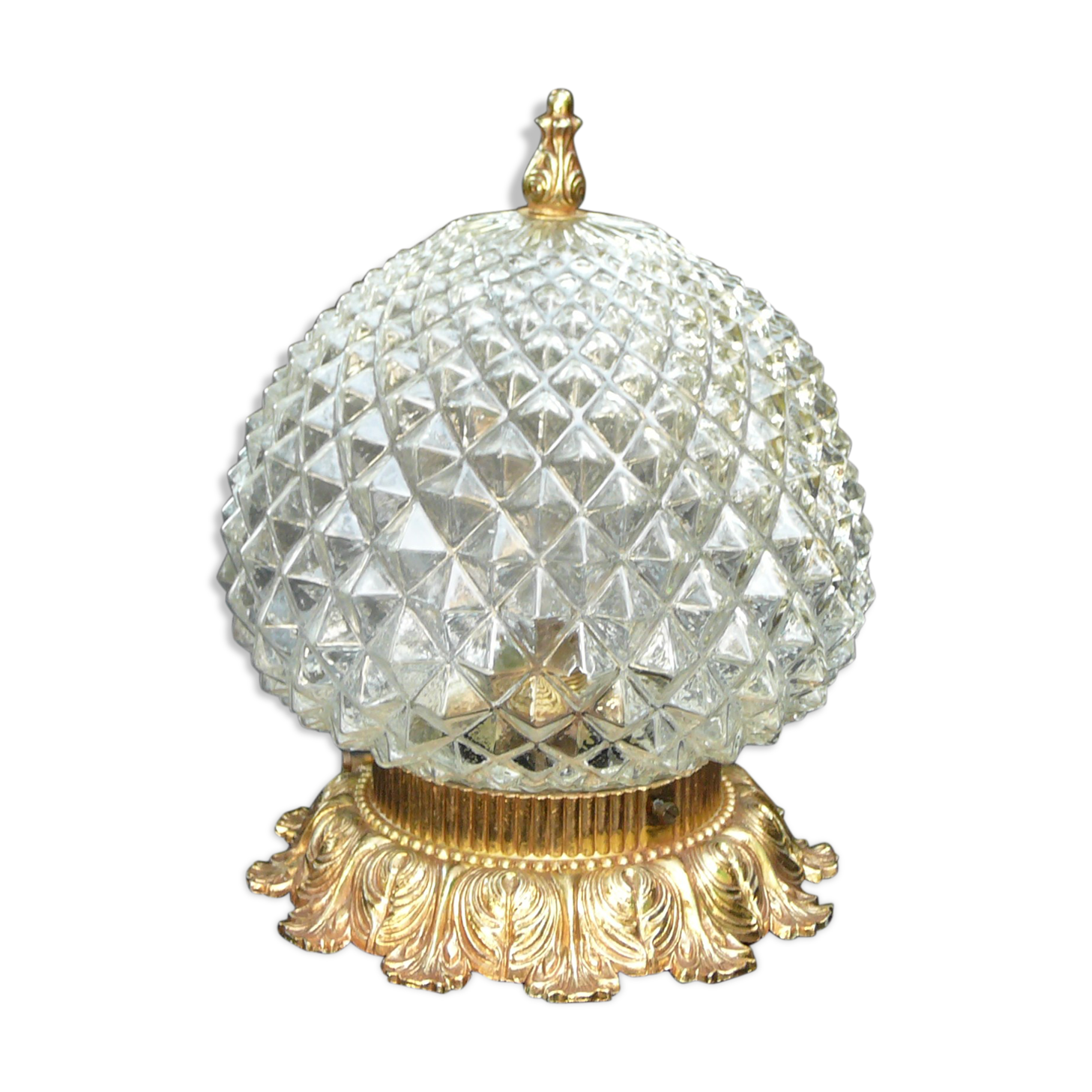 Ceiling light vintage diamond tips