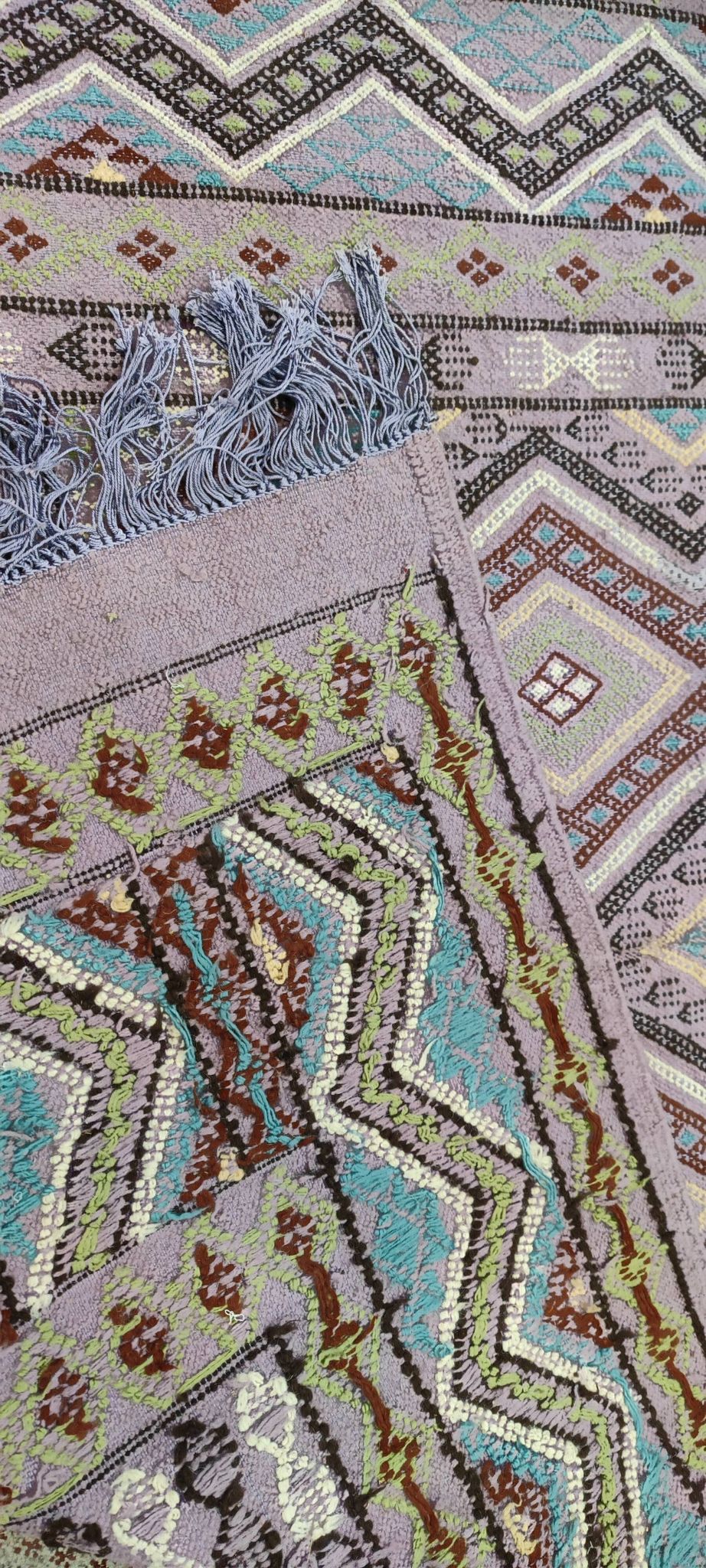 Tapis margoum fait main en laine naturelle