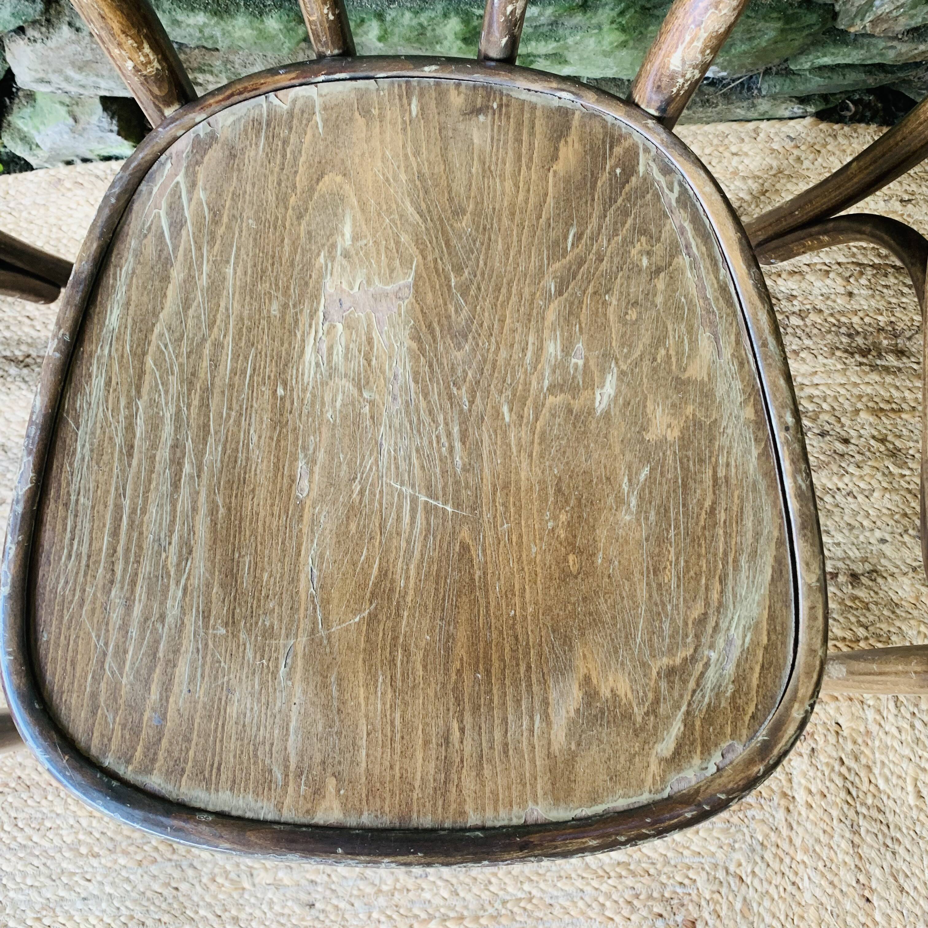 Ensemble de 4 chaises bistrot