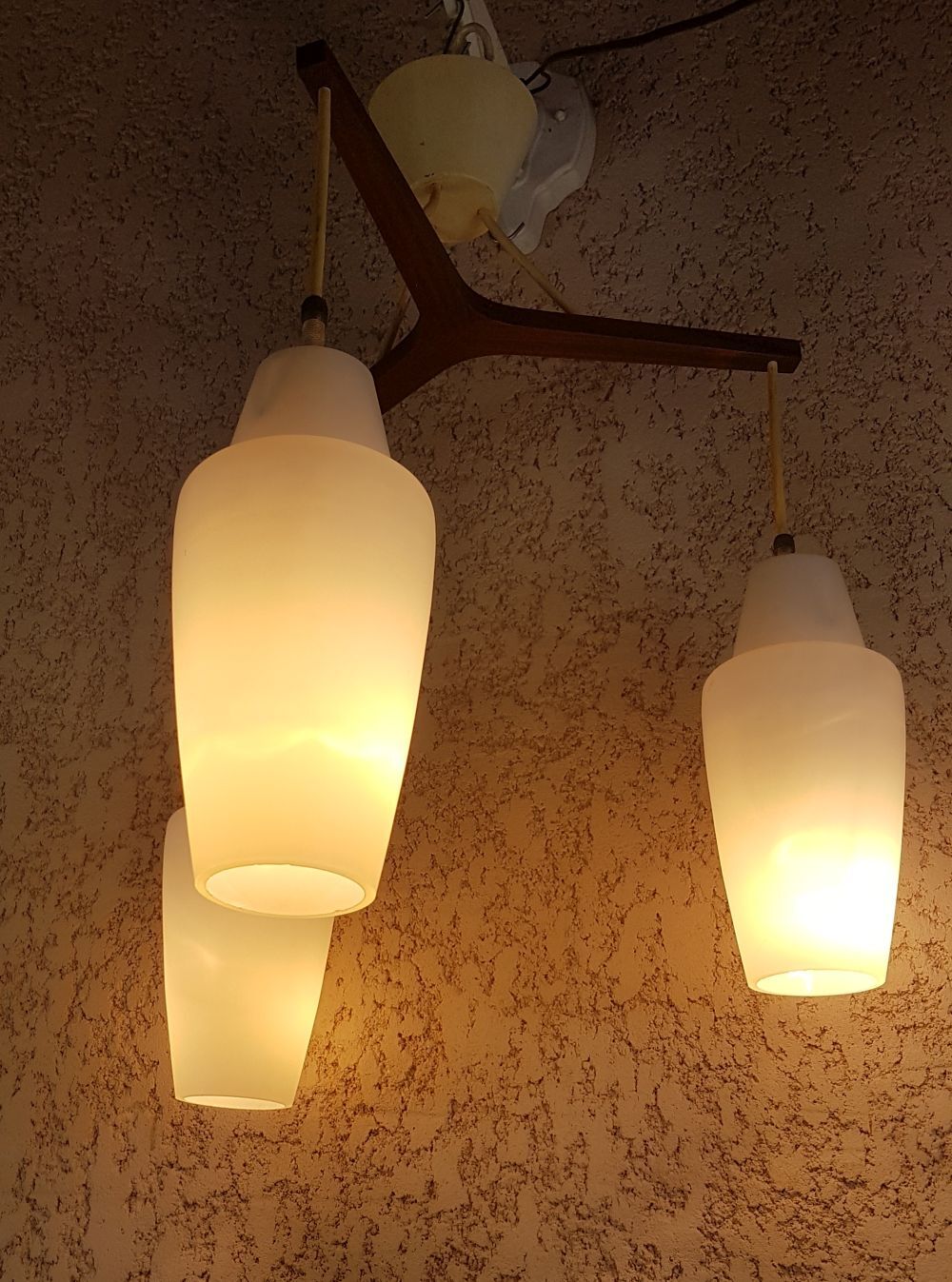 Suspension scandinave Philips