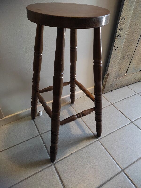 Patinated wooden bar top stool round seat