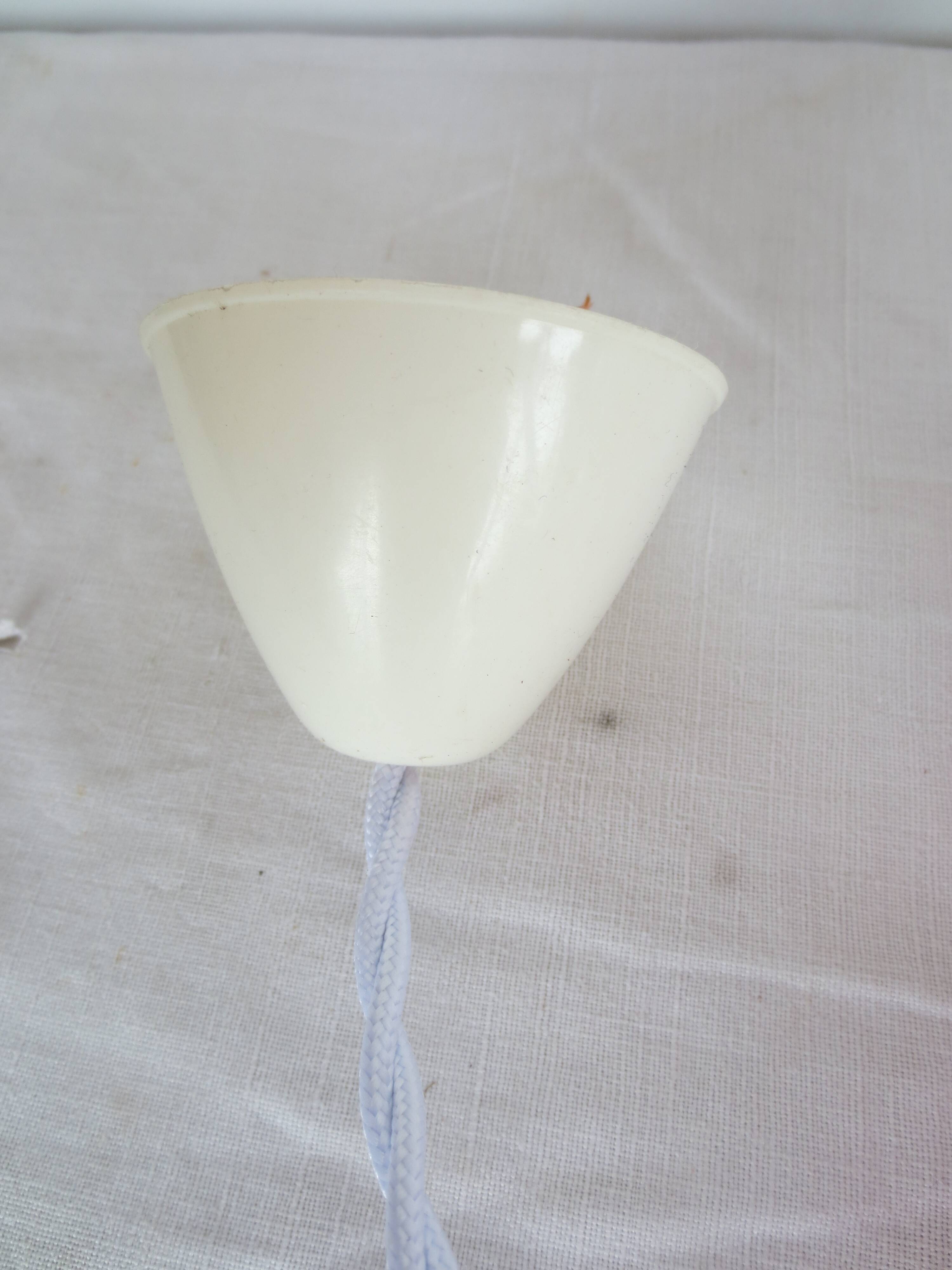 Suspension, abat-jour en verre rose