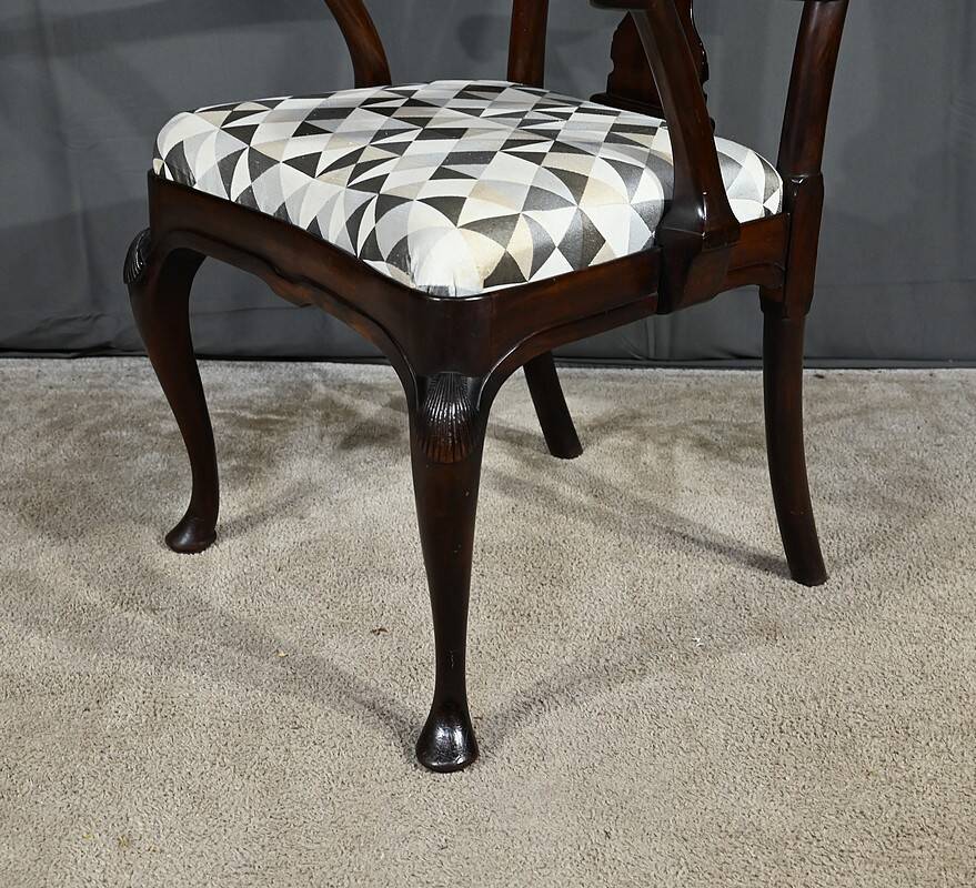 Pair of Chippendale Mahogany Armchairs, England - Early 20th Century