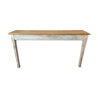 Skated console