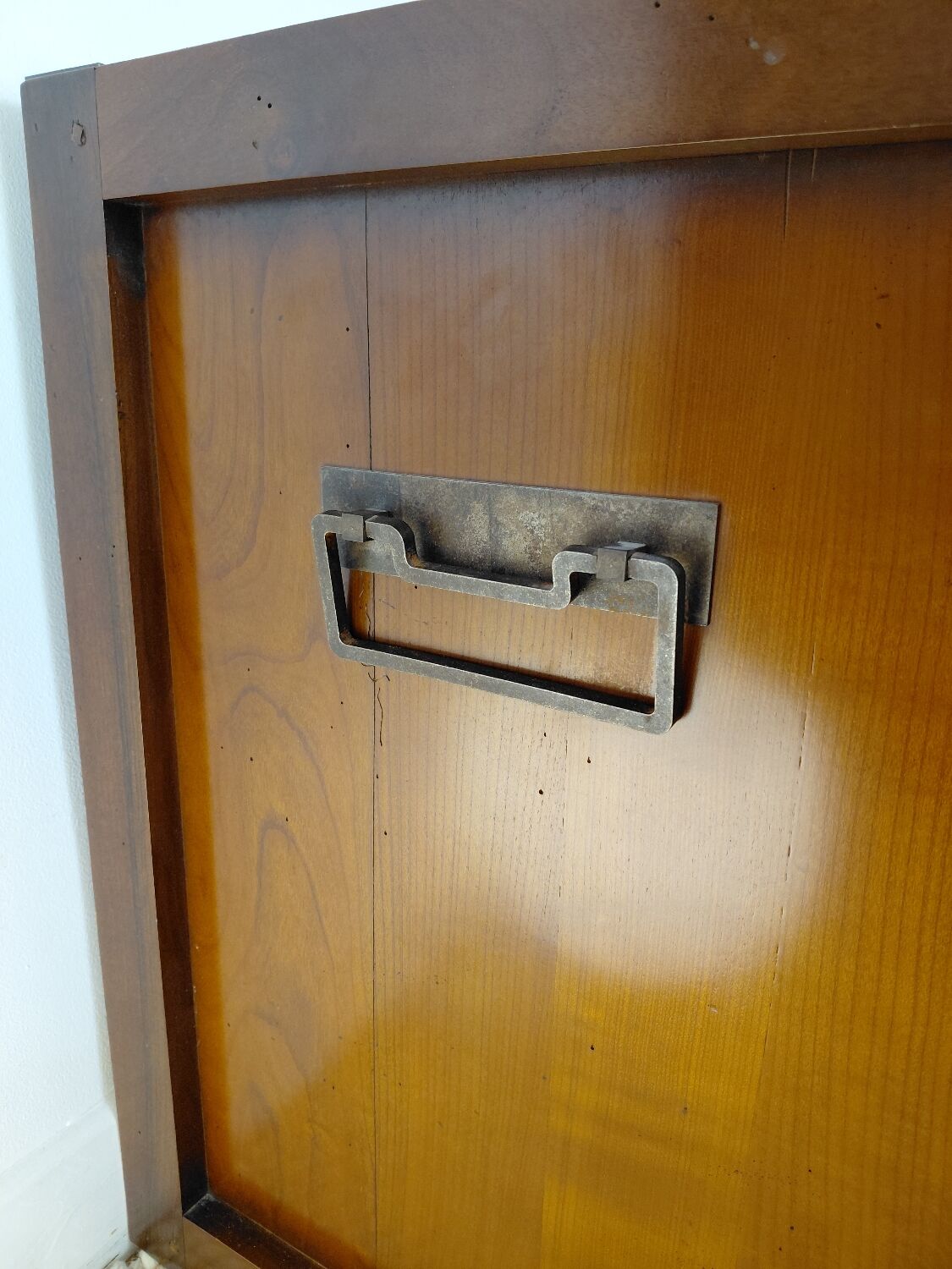 Small vintage Roche Bobois piece of furniture in Asian-style wood.