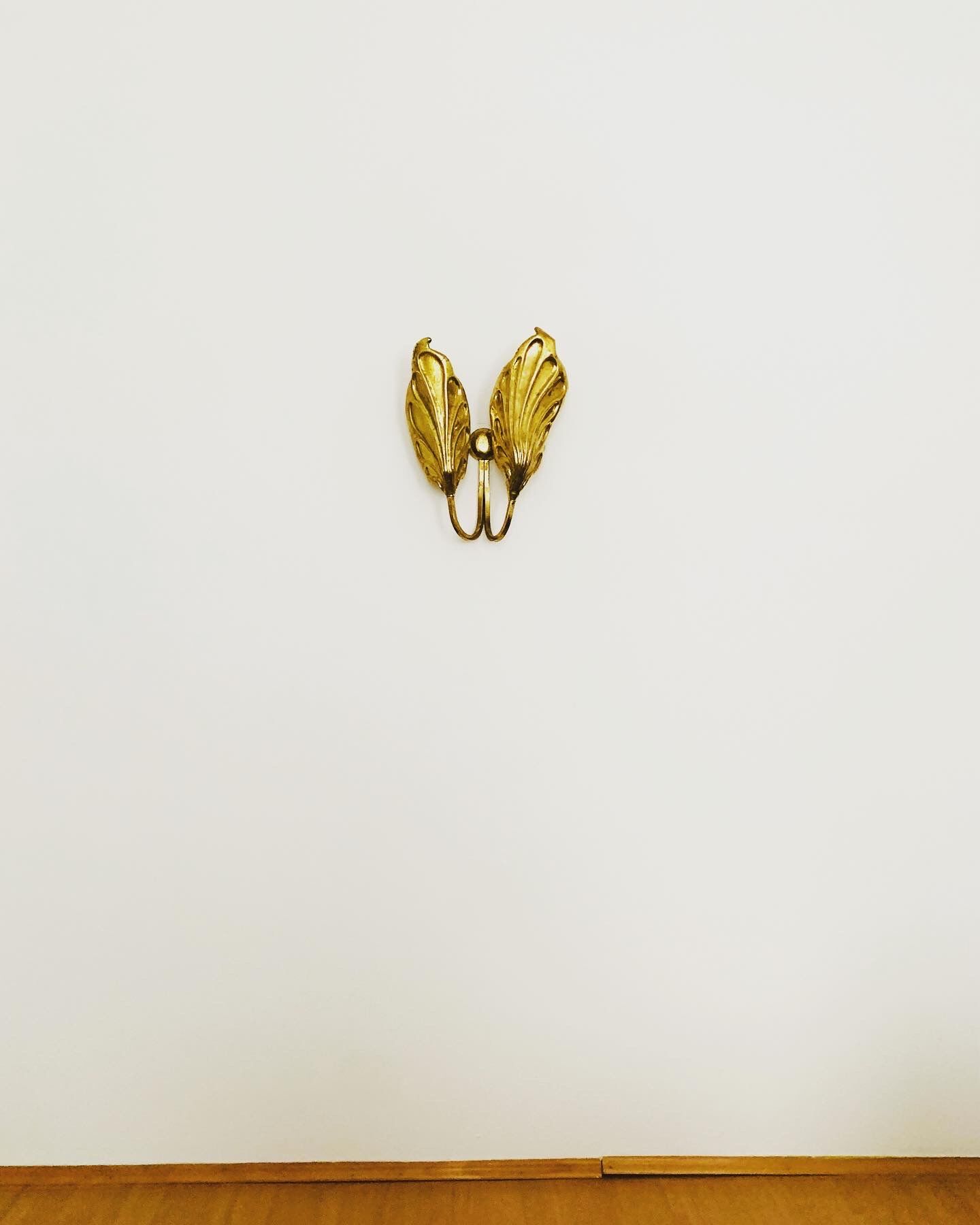 Italian Hollywood Regency Brass Sconce by Tommaso Barbi
