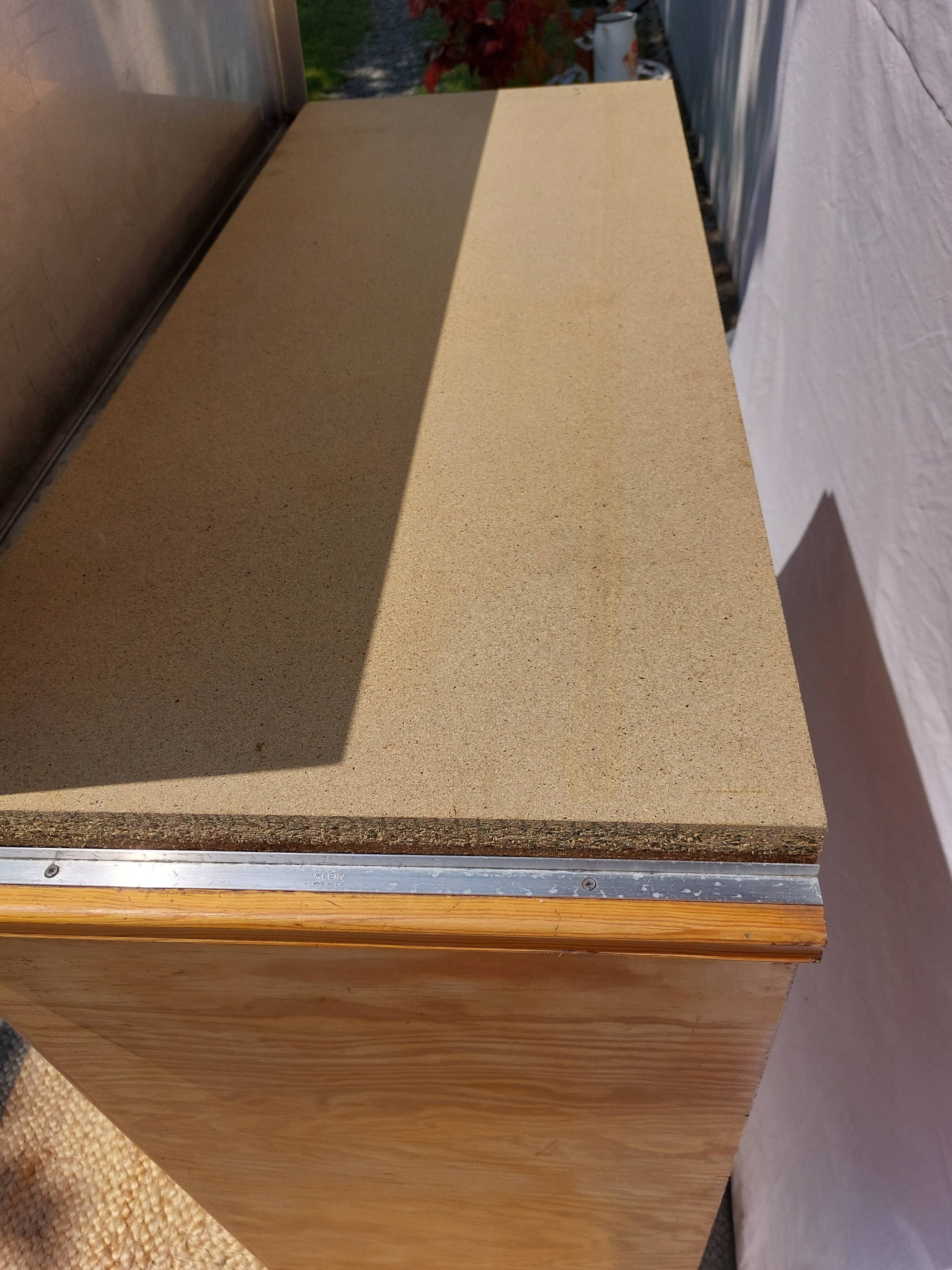 Mado buffet, stainless steel tray