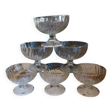 Coupes à dessert vintage arcoroc