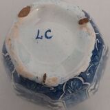 Delft vase signed from the nineteenth