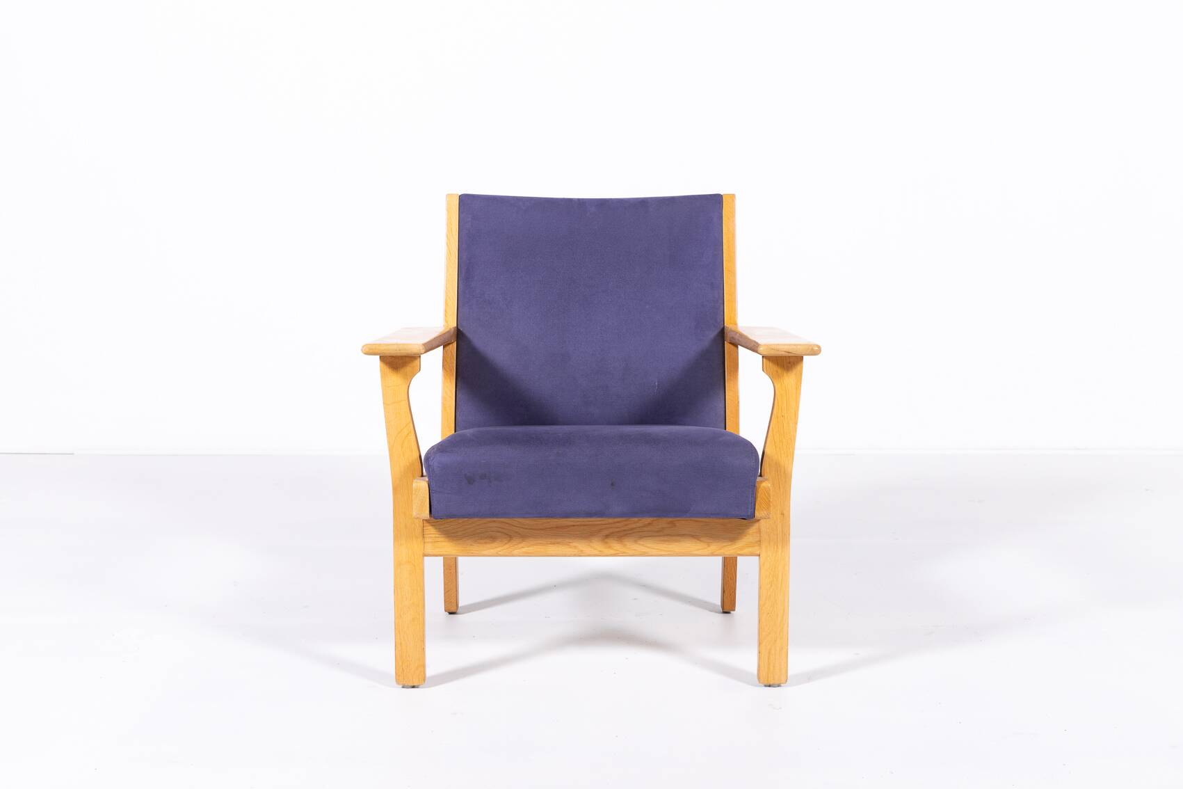 Scandinavian design armchair by Hans Wegner for Getama, 1980’s Denmark