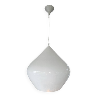 Tom dixon beat stout white pendant light