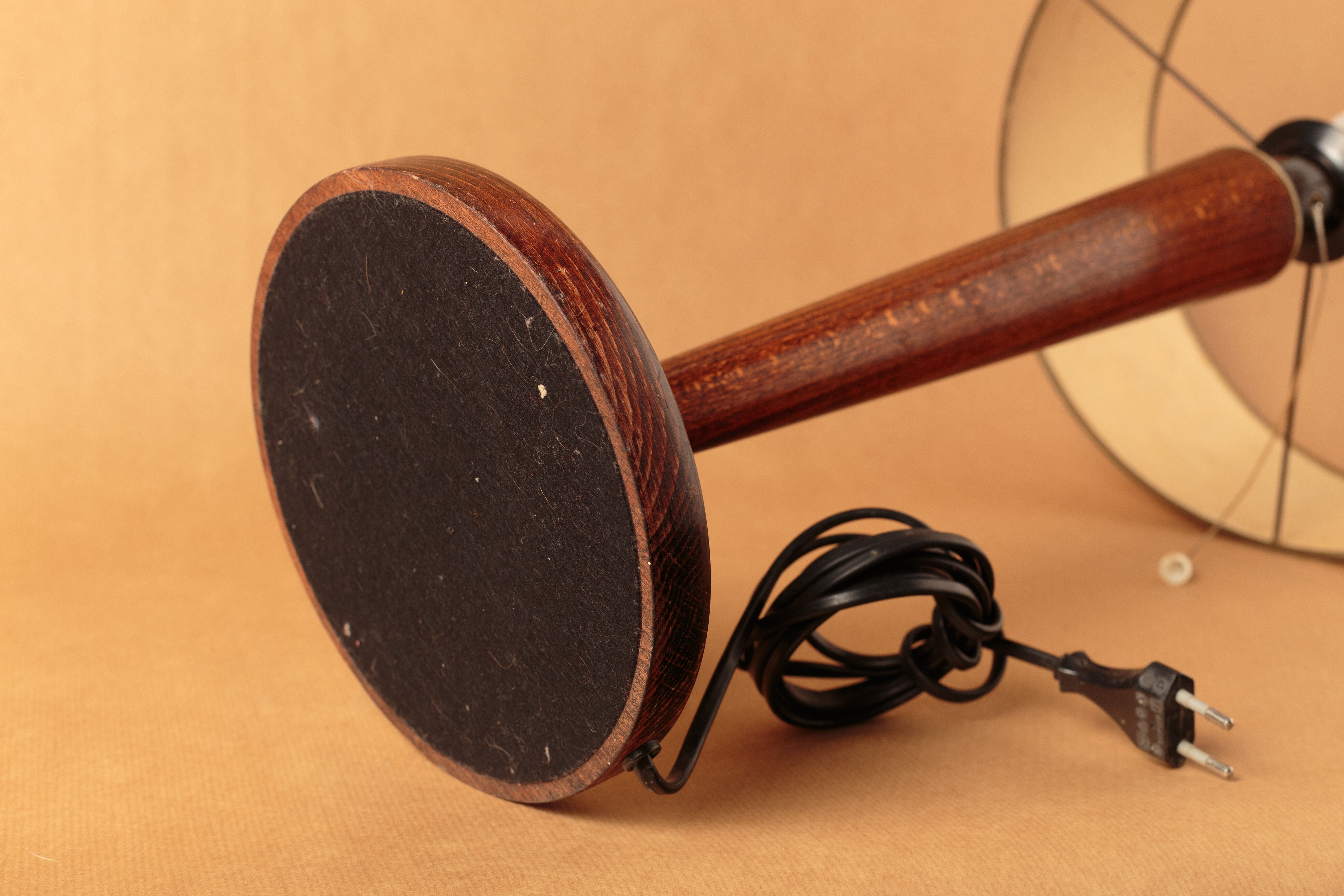 Desk lamp wood foot style mazda vintage 1950