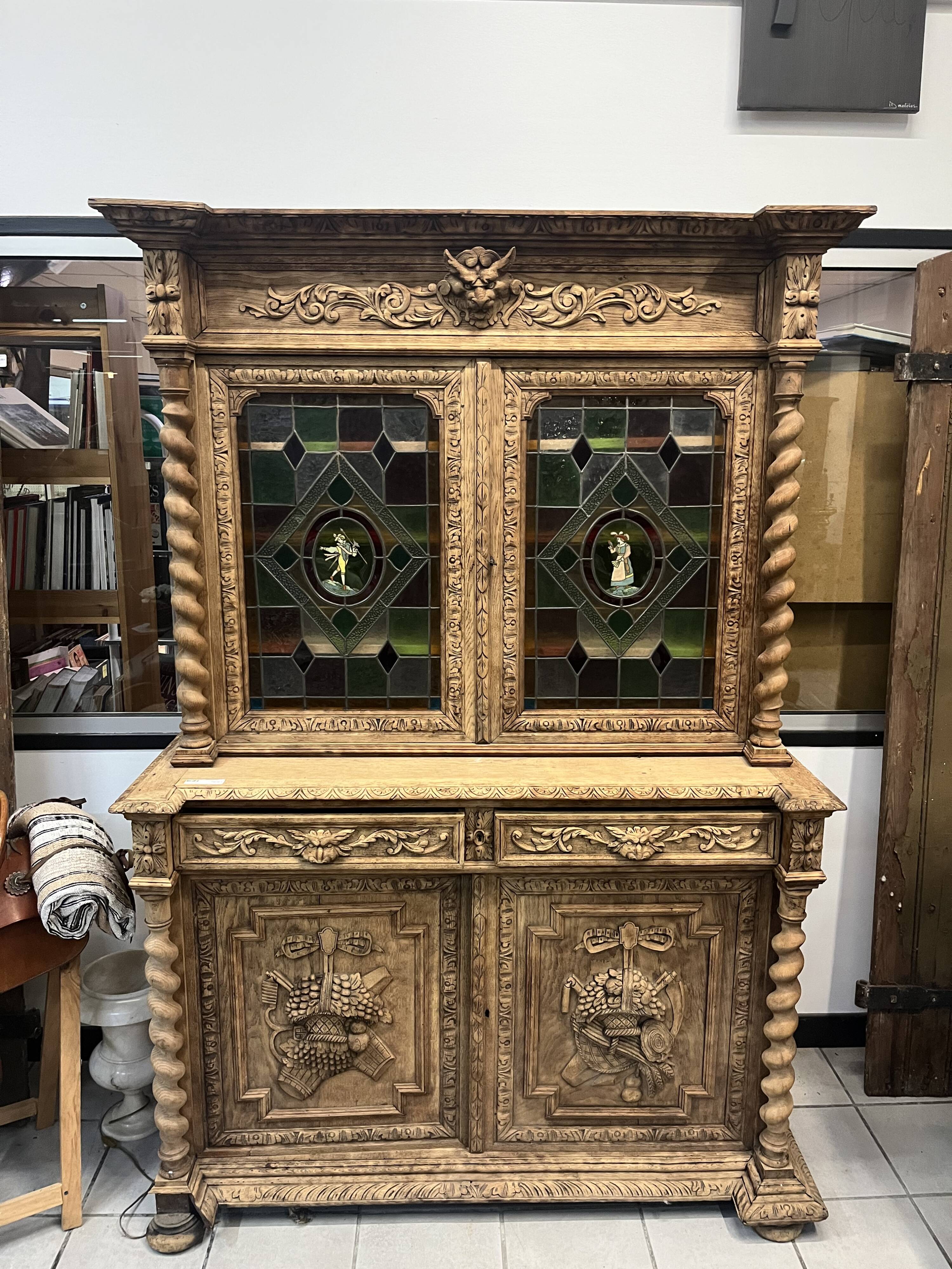 Henri II stripped buffet