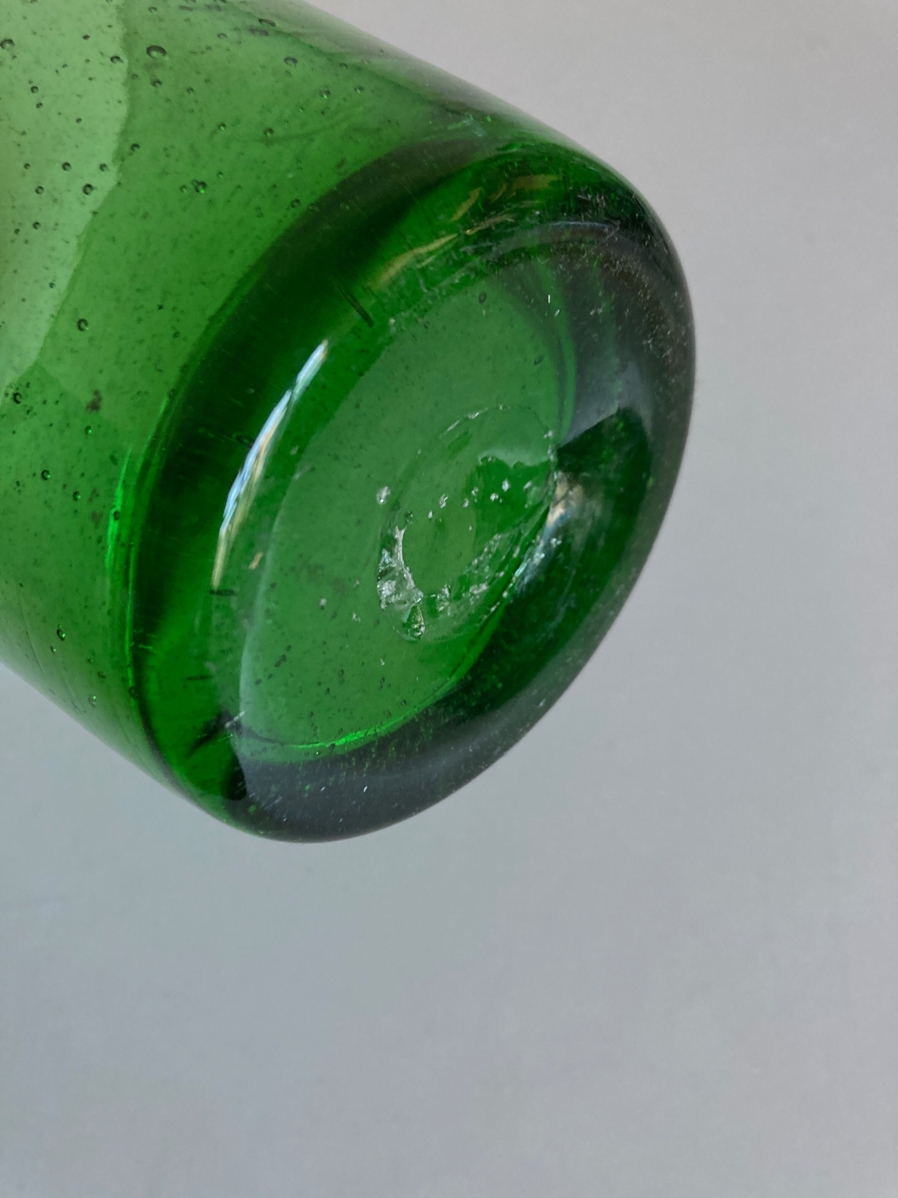 Vase en verre bullé de Biot 1960