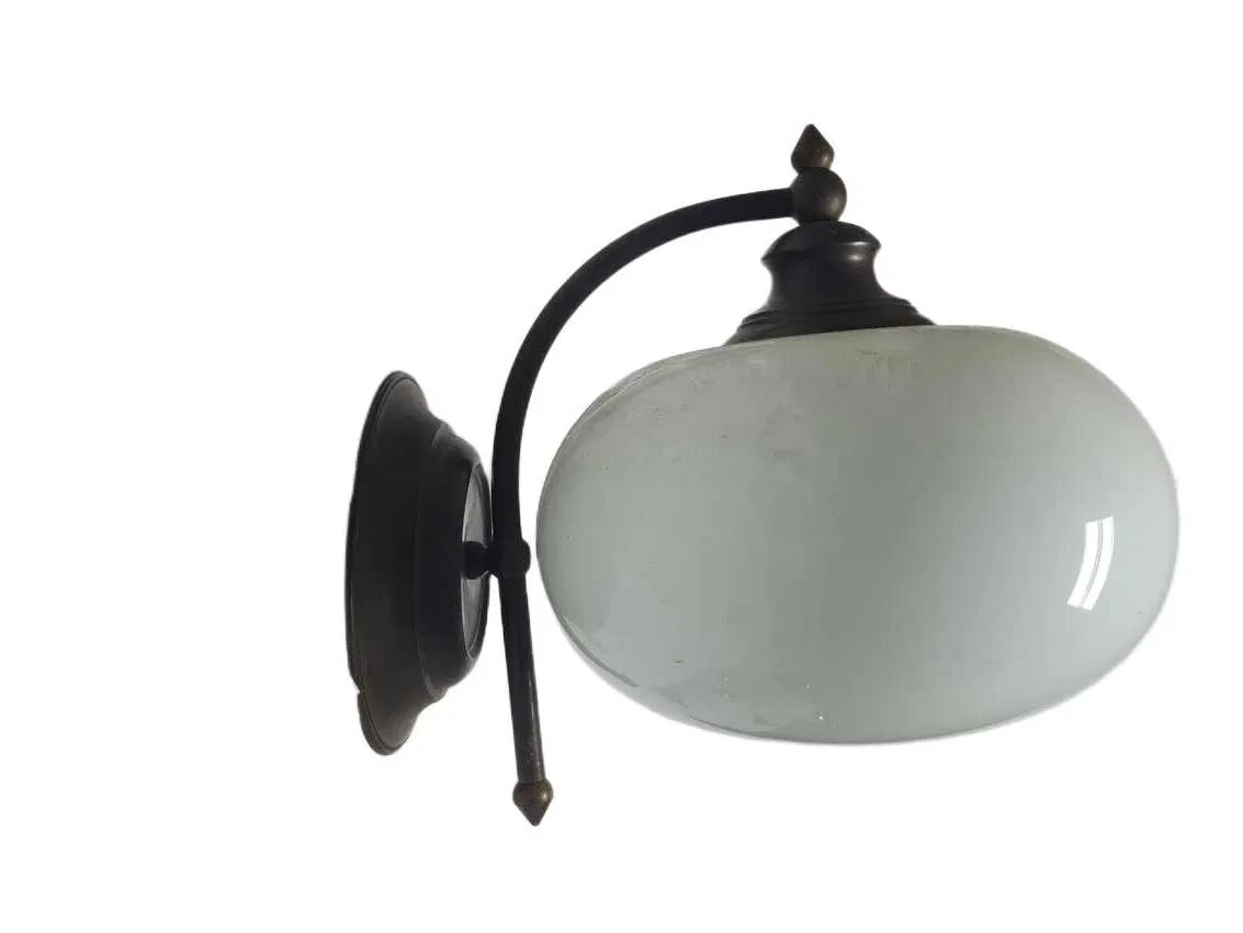 BTM large Art Deco wall lamp