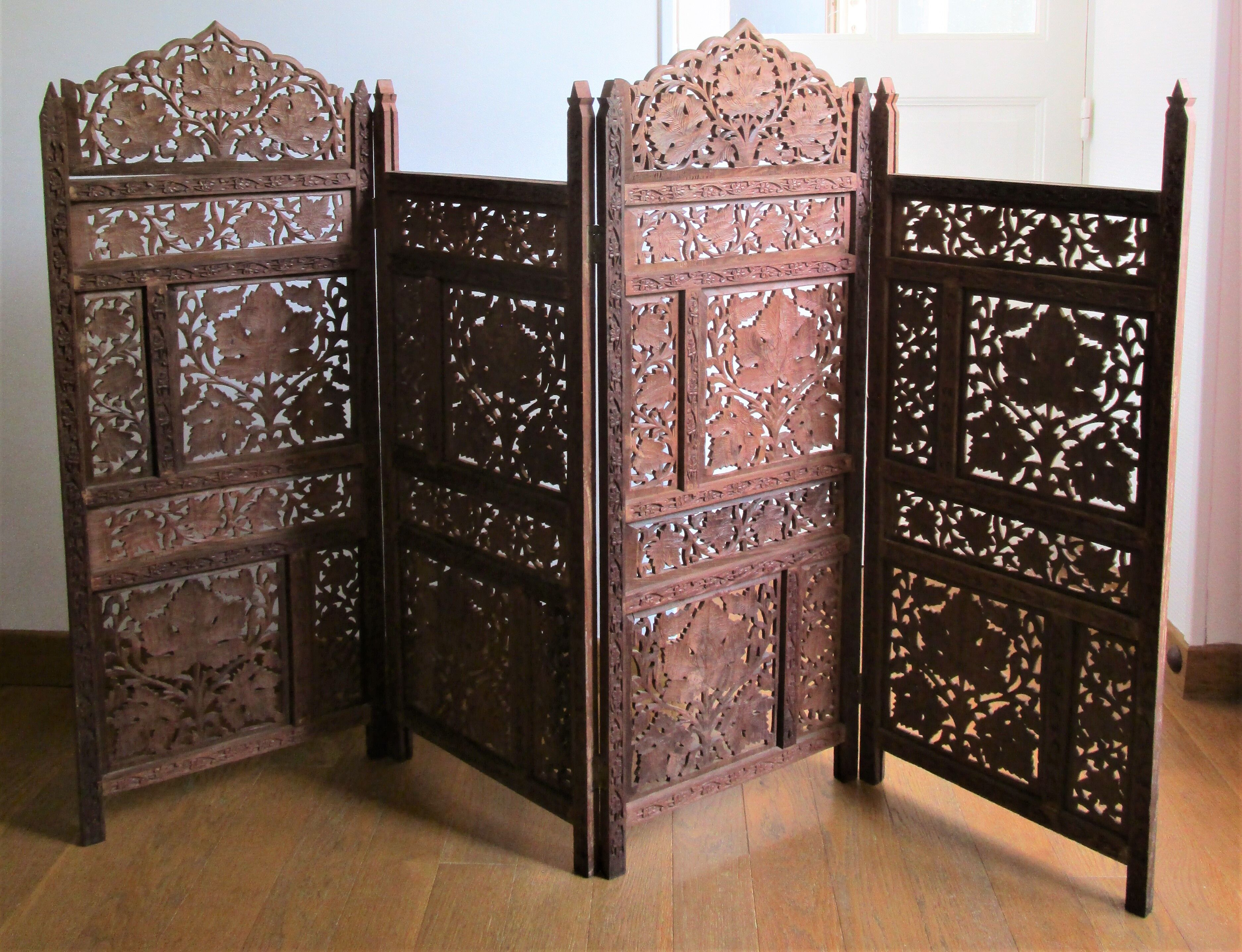 Solid wood screen carved four vintage panels height 98 cm
