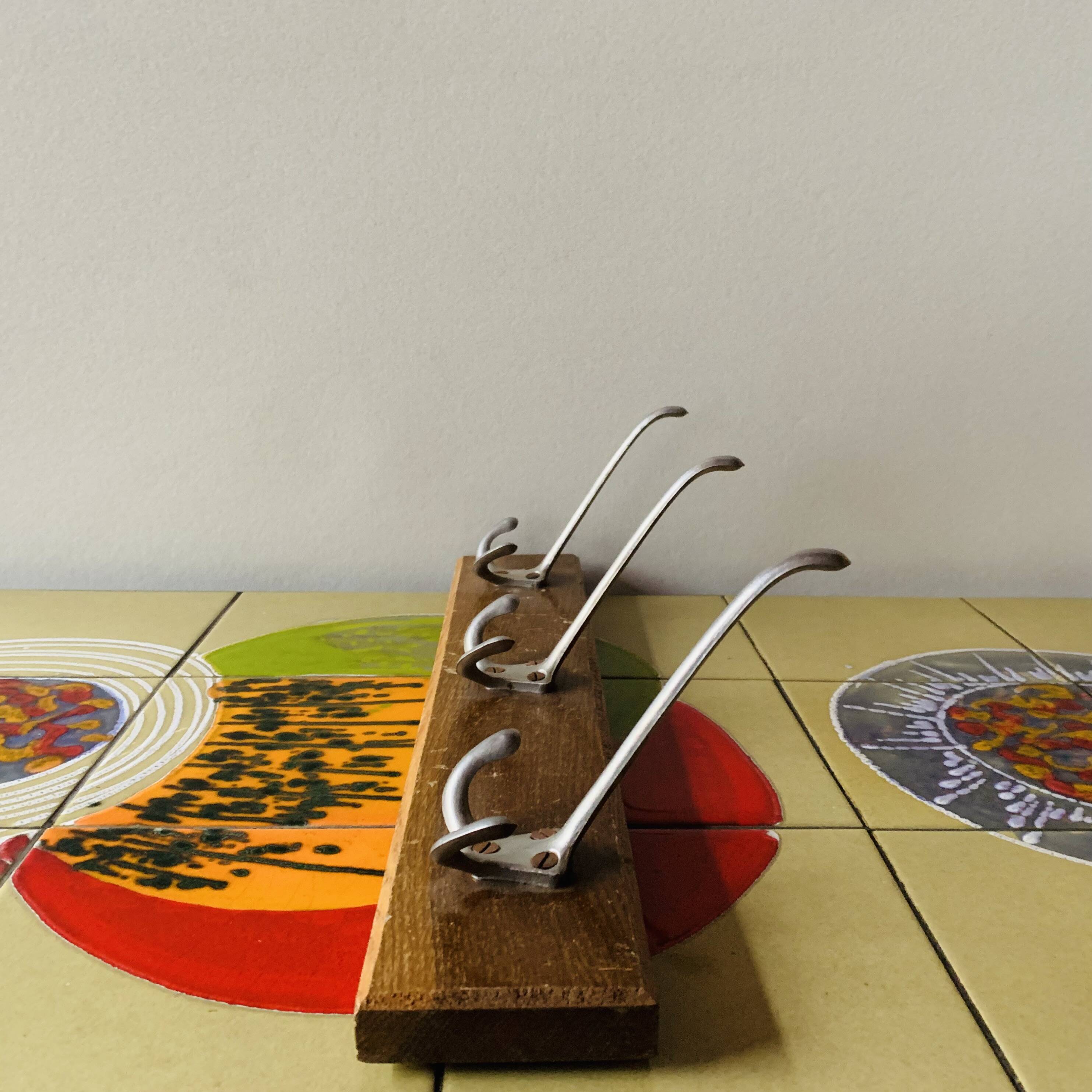 Vintage wooden wall coat rack - triple hook