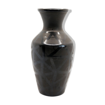 Vintage handmade vase from Romania in black ceramic
