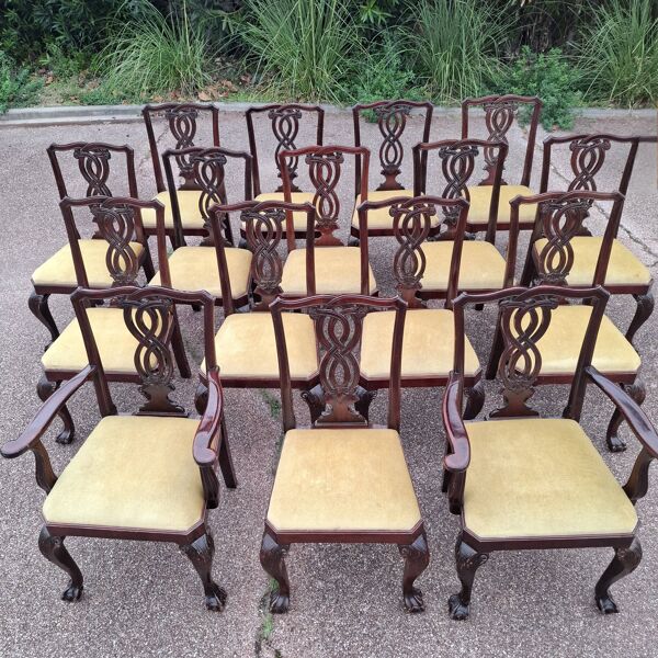 Lots de chaises de style Chippendale