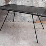 Table basse en métal
