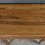 Dough table in walnut and pear wood, Louis XV – XVIII century.