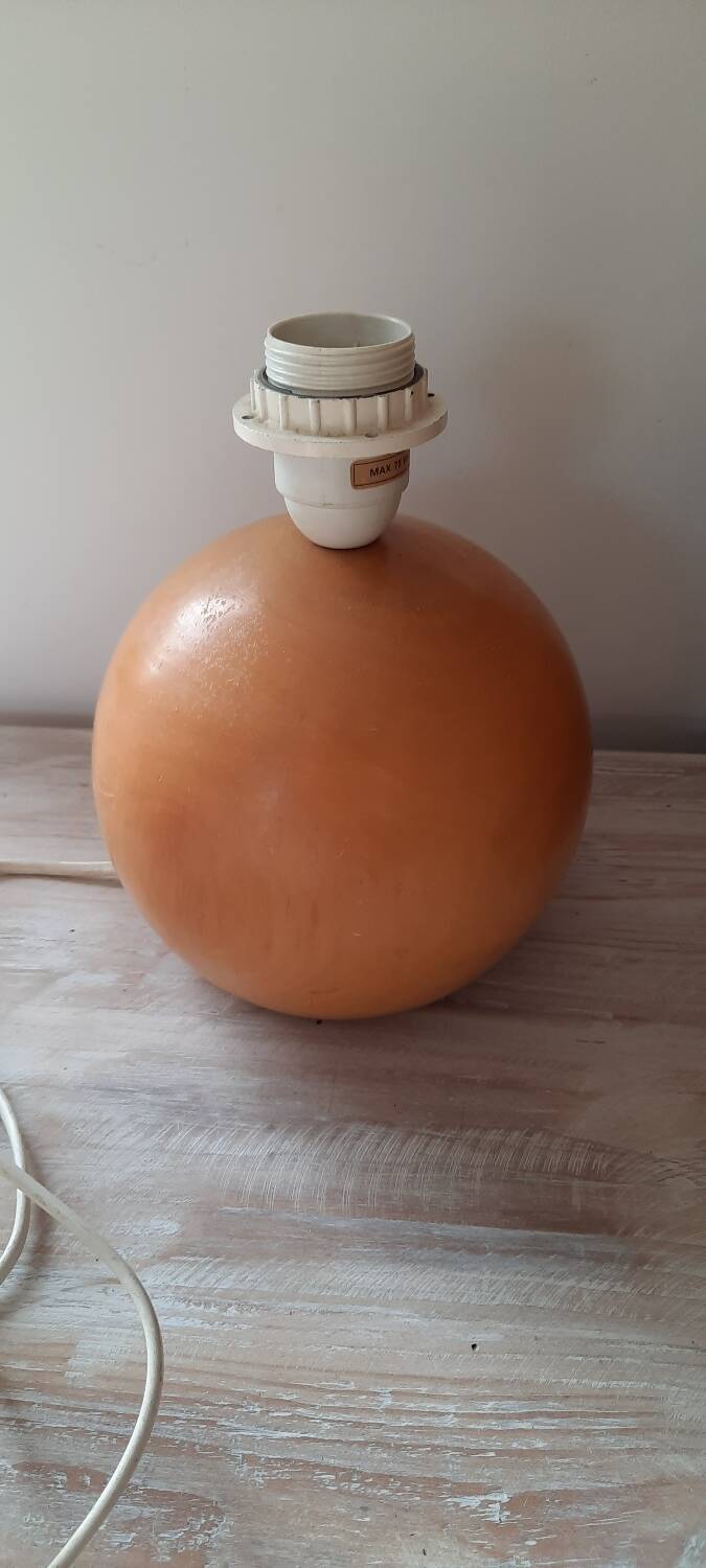 Solid wood ball lamp