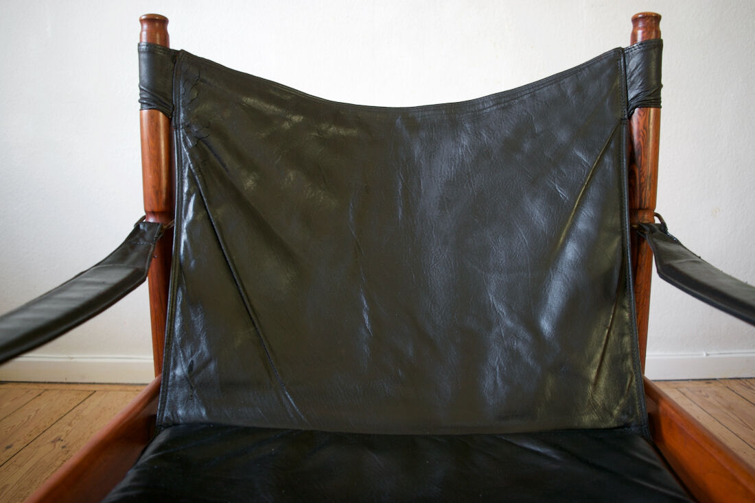 Safari armchair in Rosewood by Erik Wortz for Niels Eilersen.