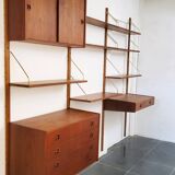Modular Scandinavian shelf