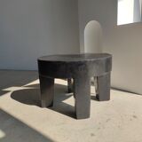 Quadripod coffee table in black monoxyl solid wood