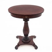 Table à fils ancienne, Europe du Nord, vers 1860. Après rénovation.