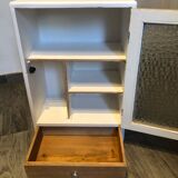 Medicine cabinet