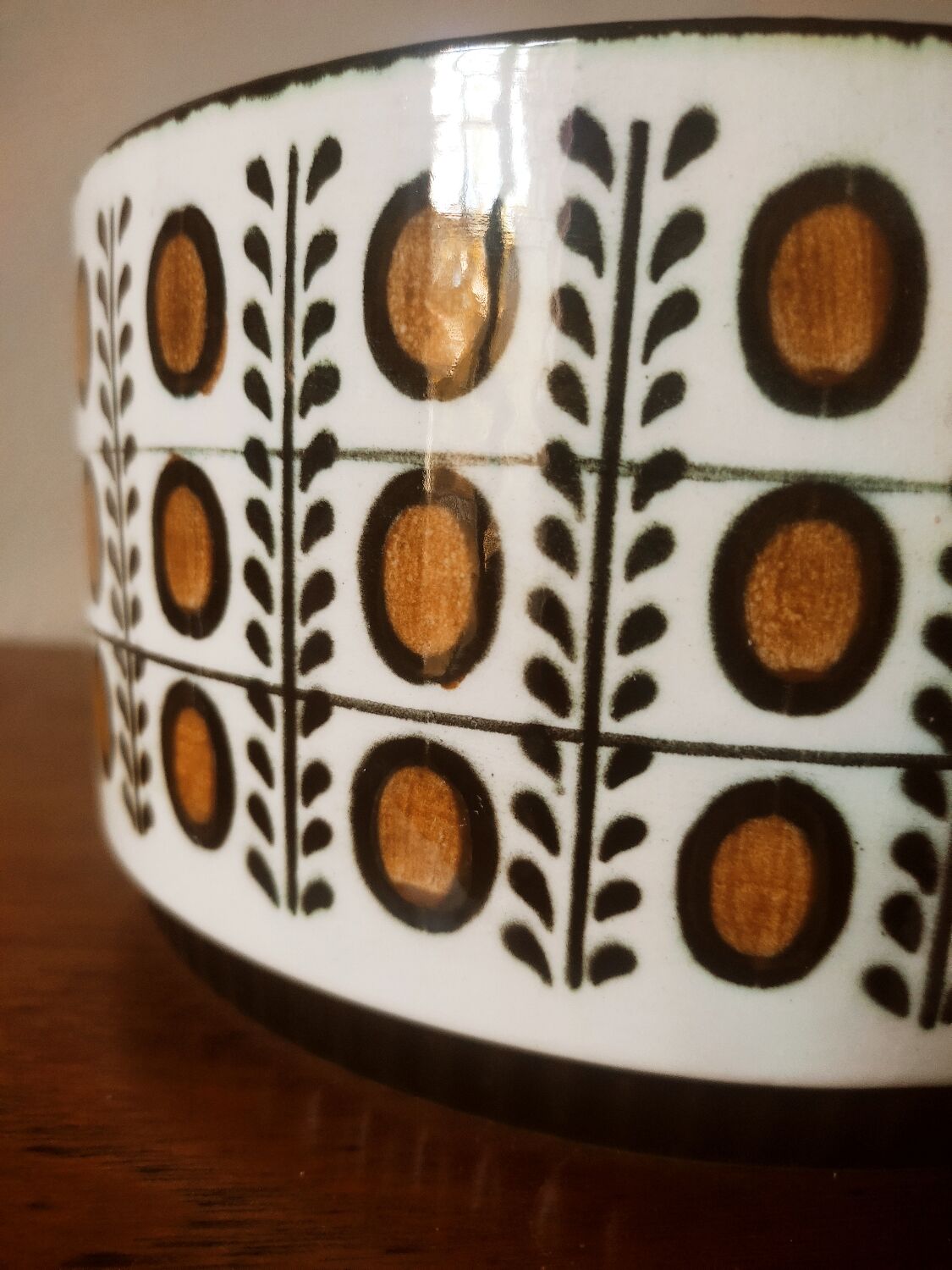 Earthenware casserole by Boch walnut model