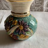 Slip vase