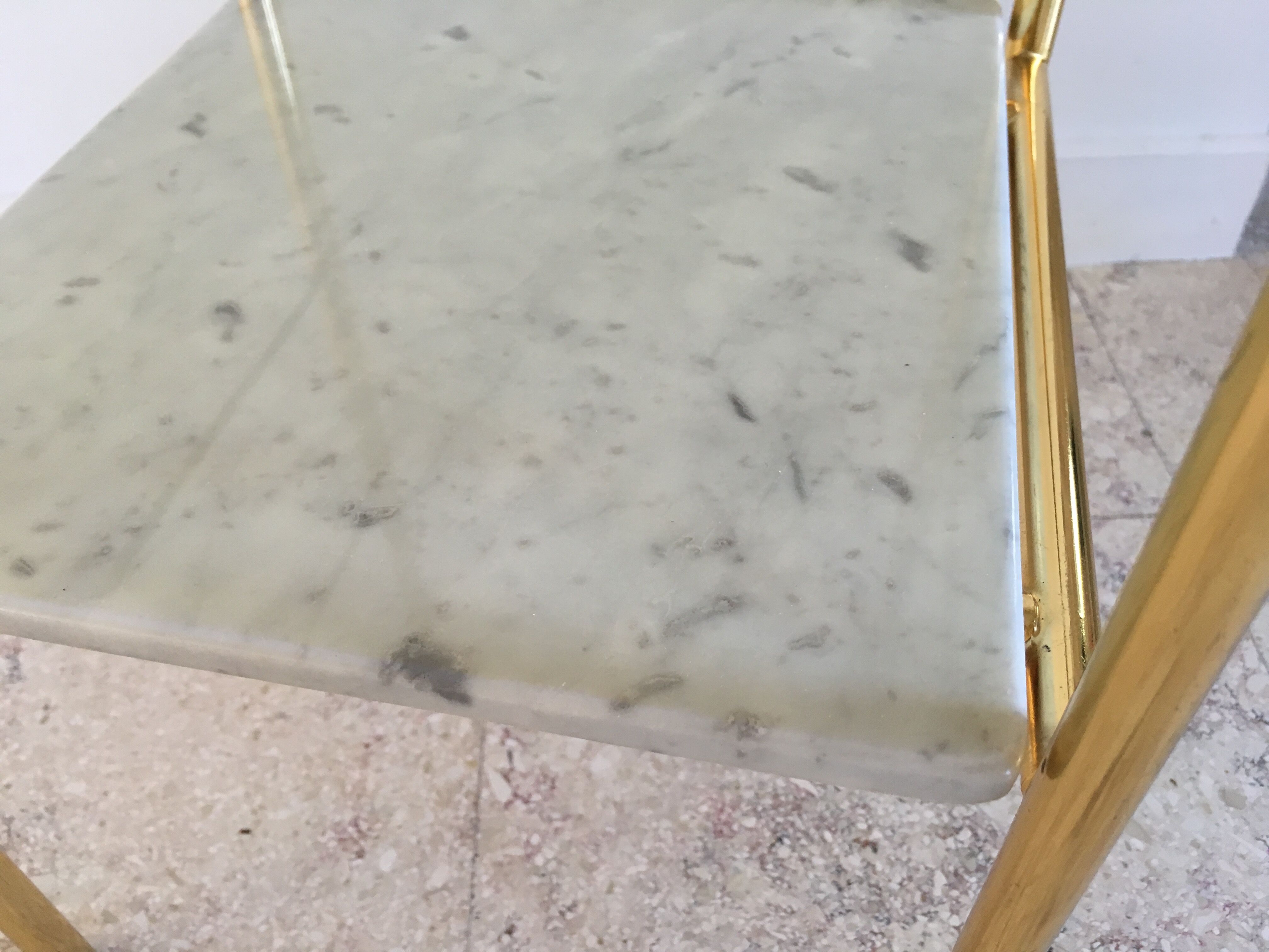 Table de chevet desserte verre et marbre des années 60
