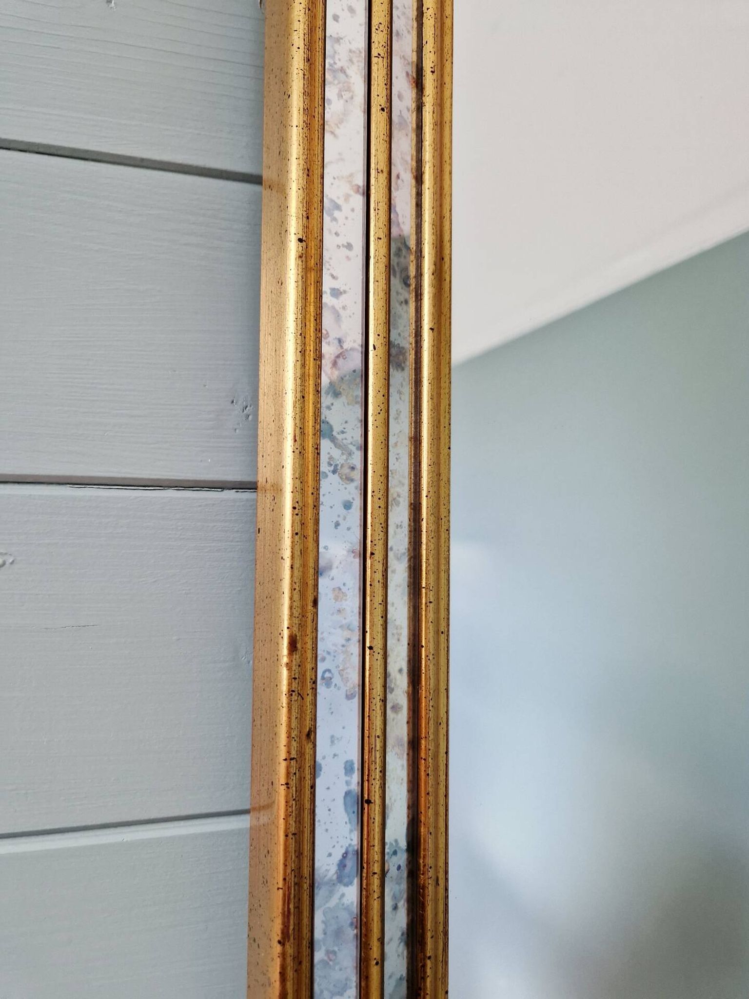 Mirror with wooden gilded frame, Deknudt (Belgium), 1970