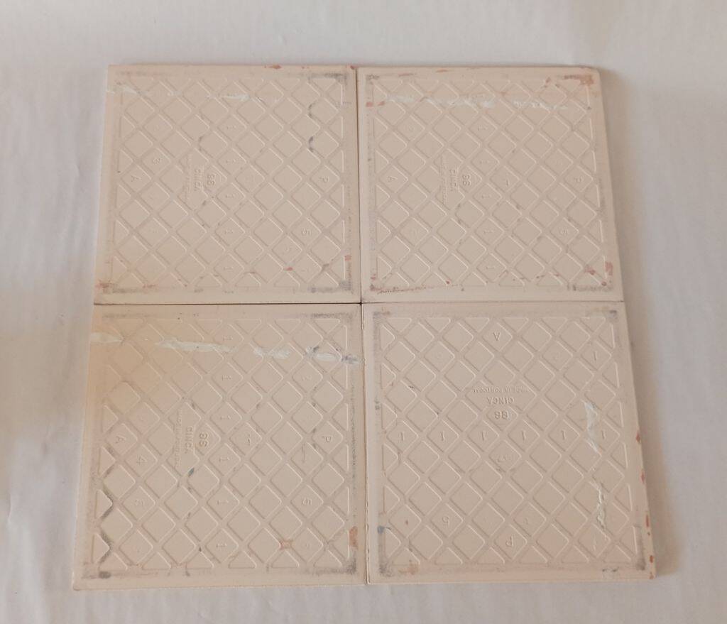 Set of 4 Vintage Portuguese Tiles 15x15 cm  Authentic Hand-Painted Majolica
