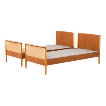 Danish modern teak, oak and cane beds in Hans Wegner style, set of 2 1960s