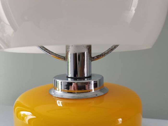 Italian glass table lamp, 70s