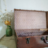 Old case The favorite metal handle