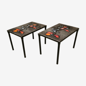 Pair of coffees tables