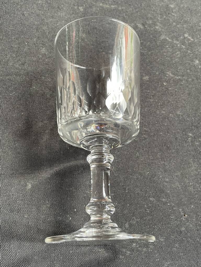 6 Baccarat Champigny wine glasses