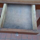 Dressing table or toilet table