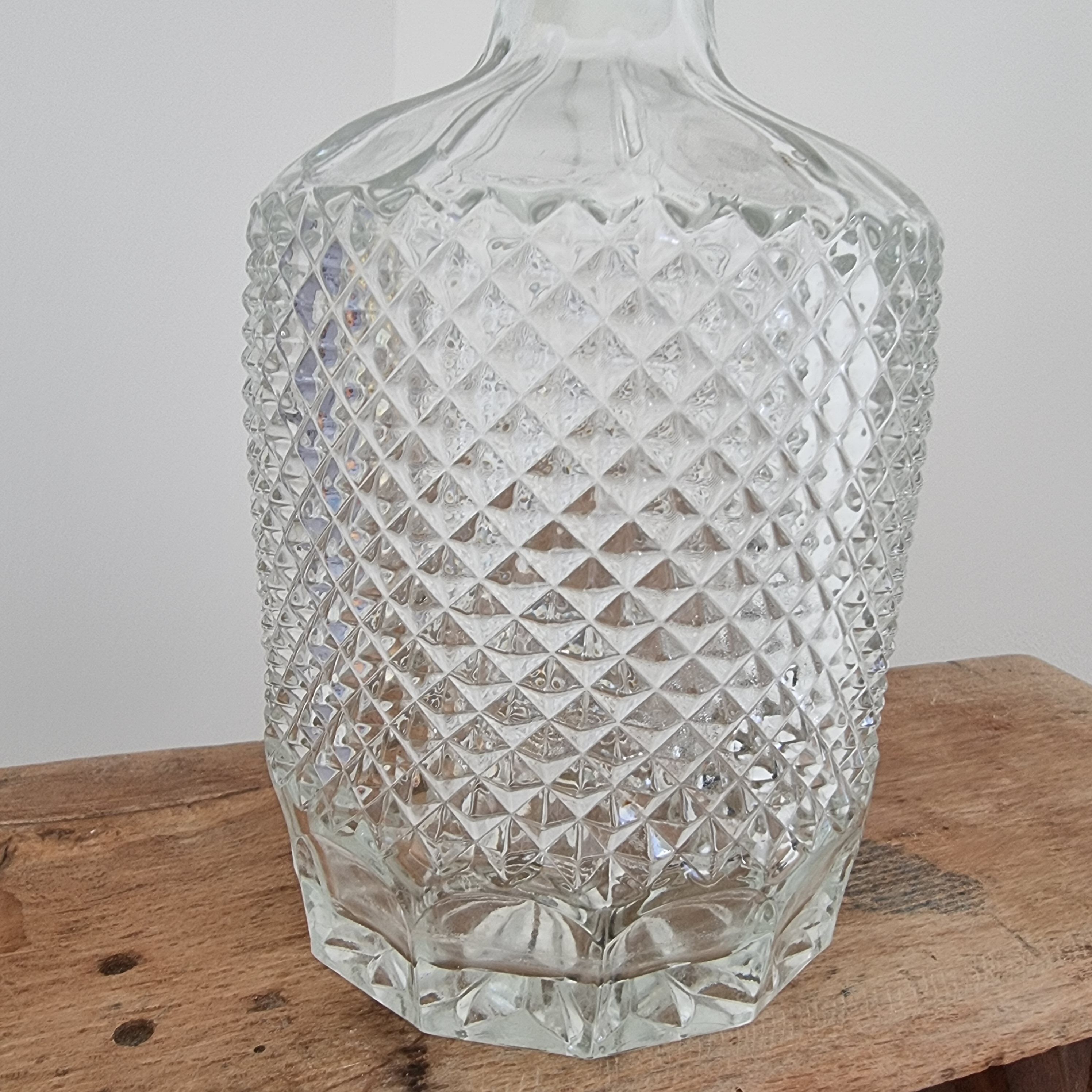 Whisky decanter