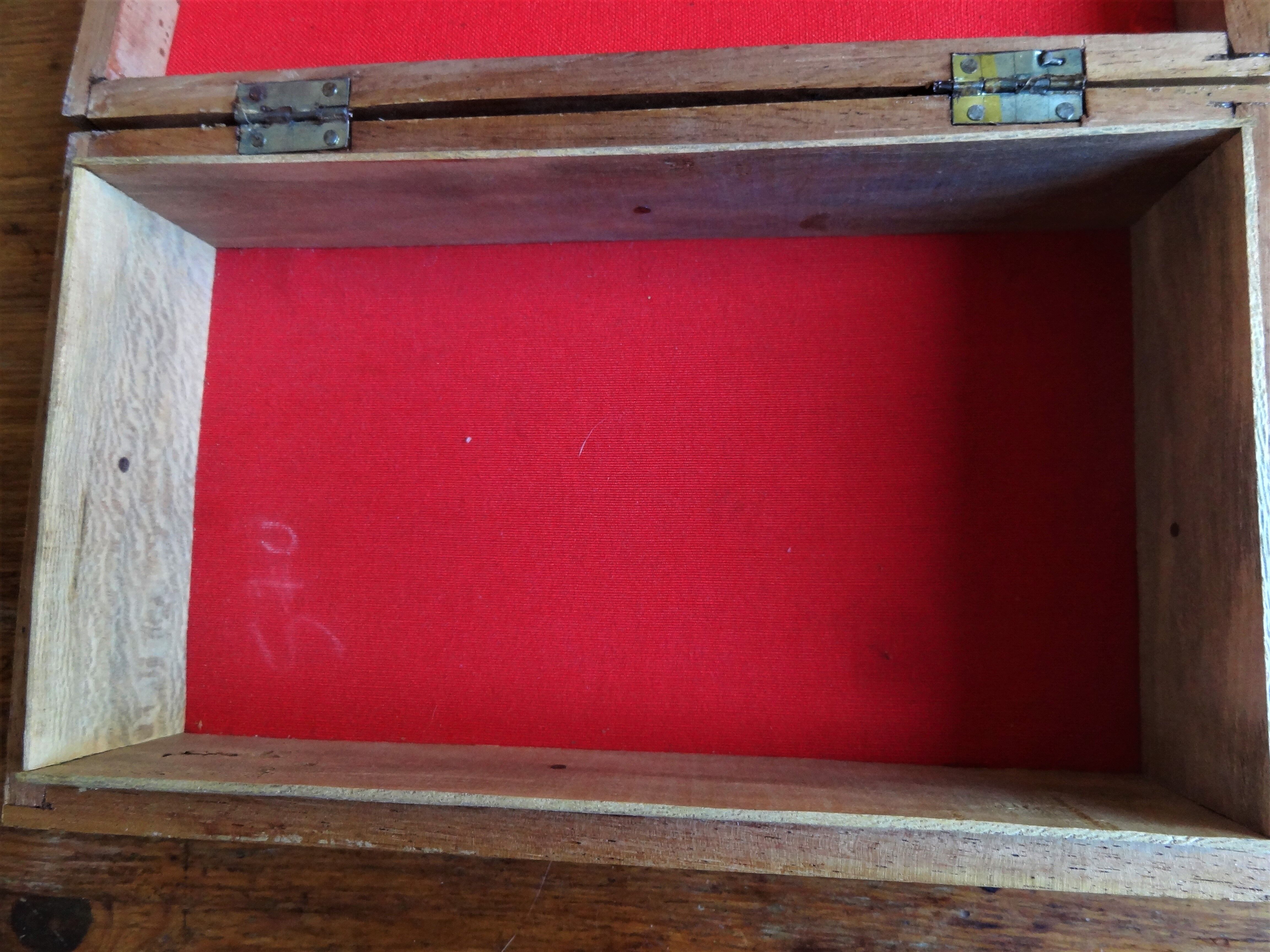 Emile Gallé marquetry box