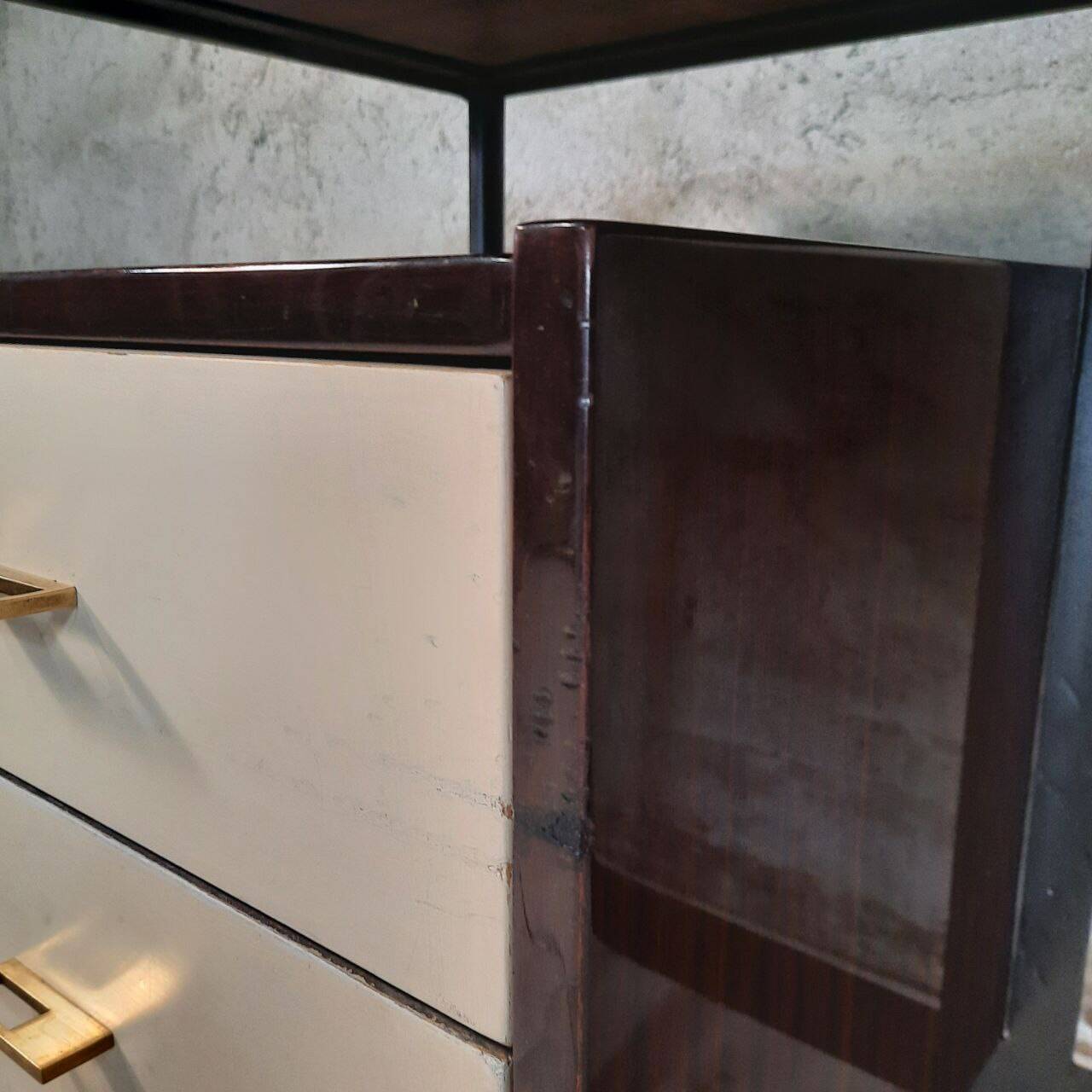 Vintage lacquered top desk with iron structure and pointed brass feet